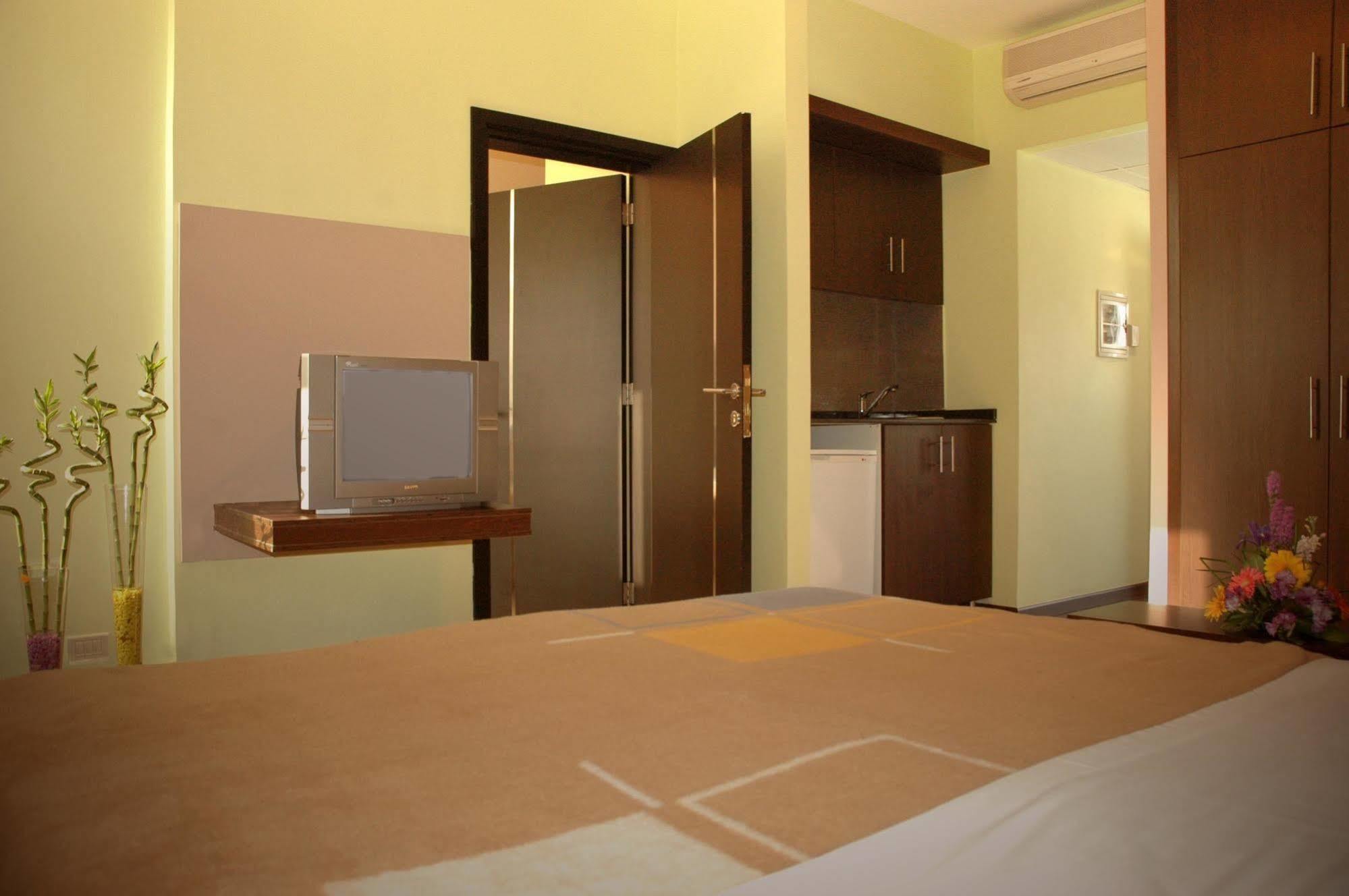Suite Hotel Merlot - Beiroet Buitenkant foto